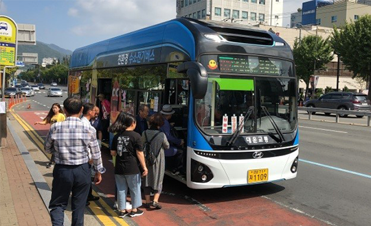 국내 최초 수소버스 정규노선 운행, 국내 최대 수소버스 도입(28대)