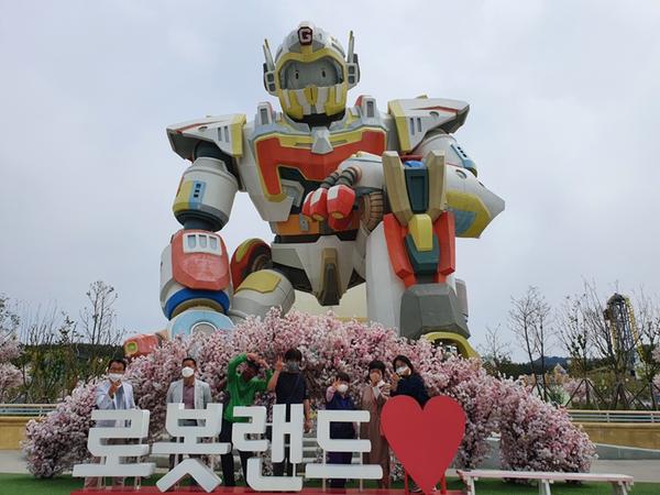 희망으로 금요일 5월13일