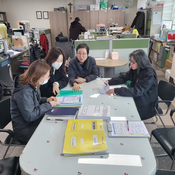 마산회원구청, 지역자활근로 사업장 해빙기 대비 안전 점검 사진