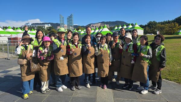 단체사진입니다