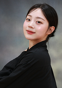 김진희