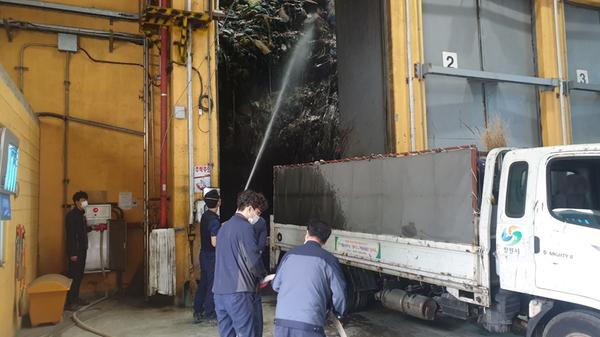 창원시, 폐기물 처리시설 &lsquo;재난대비 모의소방훈련&rsquo; 실시 