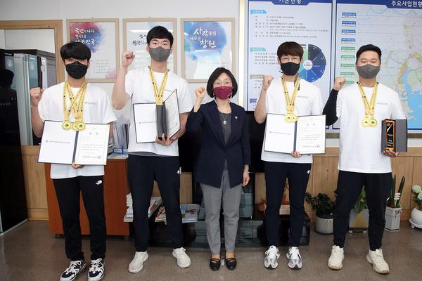 창원시, 직장운동경기부 사격부 선수단 격려 창원시, 직장운동경기부 사격부 선수단 격려 (체육진흥관) (2).jpg