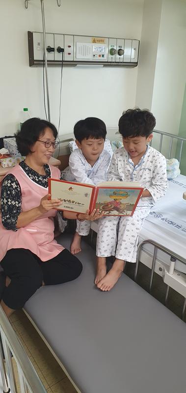 창원시, 입원아동 위해 맞춤형 돌봄서비스로 양육부담 덜어 (여성가족과).창원시, 입원아동 위해 맞춤형 돌봄서비스로 양육부담 덜어 (여성가족과).jpg