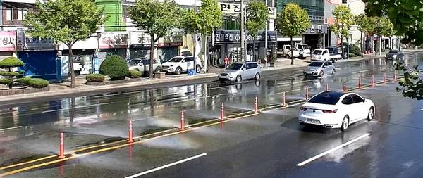 창원시, 황사대책 상황반 가동&hellip;시민안전대책 적극 대응창원시, 황사대책 상황반 가동…시민안전대책 적극 대응(분사장면).jpg