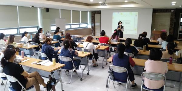 창원시, 3월부터 자녀 및 부모 대상 &lsquo;부모교육 프로그램&rsquo; 운영.창원시, 3월부터 자녀 및 부모 대상 ‘부모교육 프로그램’ 운영.jpg
