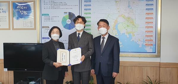 창원시, 창원시립합창단 공기태 예술감독 재위촉.창원시, 창원시립합창단 공기태 예술감독 재위촉.jpeg