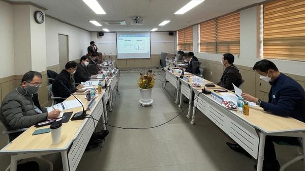창원시, &lsquo;시내버스 준공영제 시행방안 연구용역&rsquo; 최종보고회 개최 창원시, ‘시내버스 준공영제 시행방안 연구용역’ 최종보고회 개최 (신교통추진단).jpeg