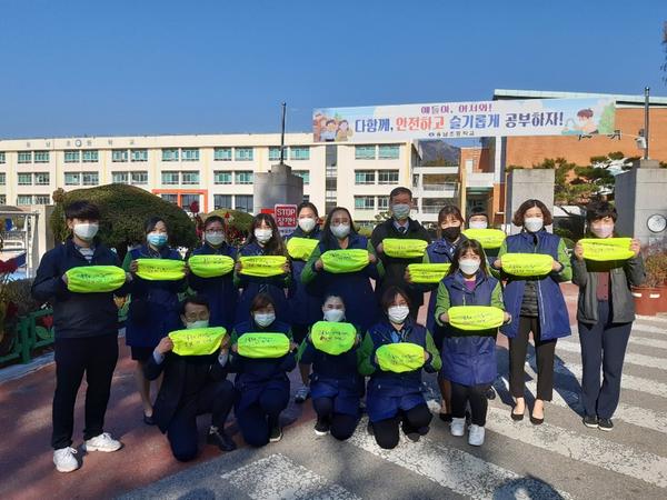 창원시,&lsquo;운전자도 보행자입니다&rsquo; 캠페인 전개창원시,‘운전자도 보행자입니다’ 캠페인 전개 (교통정책과) (1).jpg