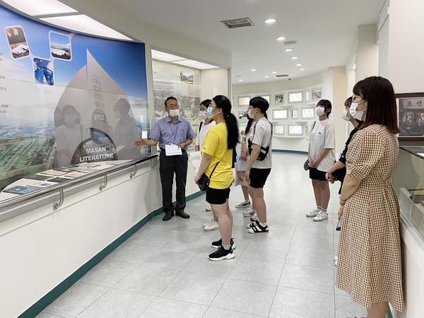 창원시립 마산문학관, &lsquo;제1회 청소년 문학교실&rsquo; 개최 창원시립 마산문학관, ‘제1회 청소년 문학교실’ 개최 (문화예술과) (1).jpg