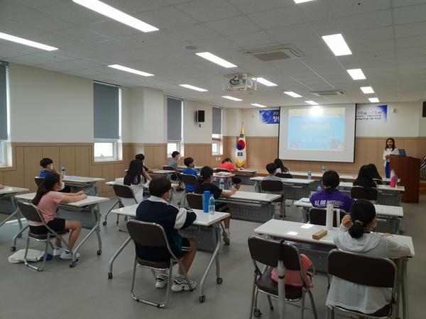창원시, &lsquo;청소년 사회적경제 캠프&rsquo; 열려 창원시, ‘청소년 사회적경제 캠프’ 열려 (일자리창출과) (1).jpg