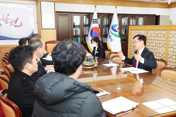 홍남표 창원특례시장 “재난대응강화, 안전도시 창원 만들겠다”홍남표 창원특례시장 “재난대응강화, 안전도시 창원 만들겠다” (재난대응담당관) (2).jpg