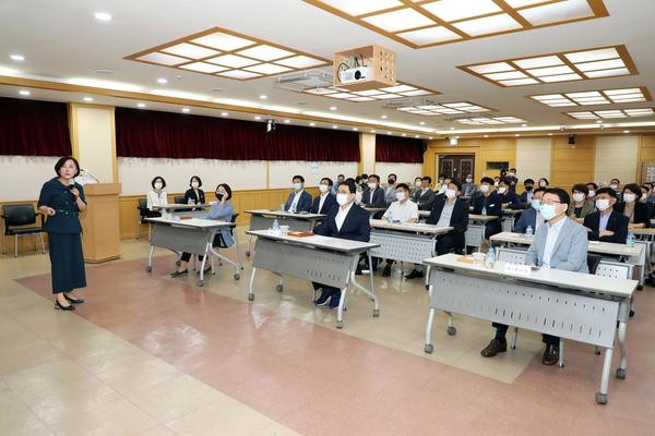 창원시, 여성친화도시 간부공무원 교육 실시창원시, 여성친화도시 간부공무원 교육 실시 (여성가족과) (3).jpg