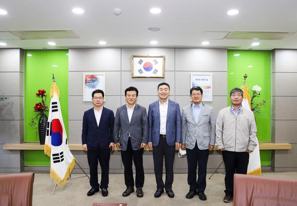창원시, 한국기계연구원 찾아 소&middot;부&middot;장 분야 경쟁력 강화 논의 창원시, 한국기계연구원 찾아 소·부·장 분야 경쟁력 강화 논의 (신성장산업과)) (1).JPG