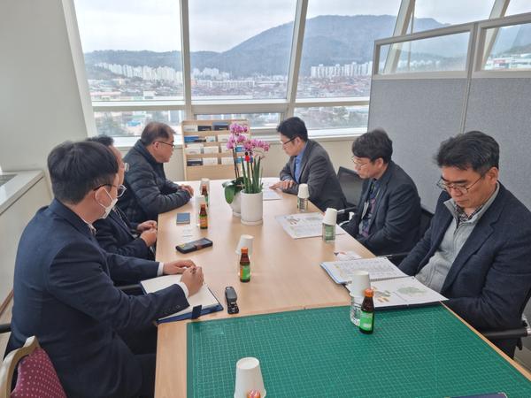 창원특례시, 국방기술진흥연구소와 방산 지원사업 협력 논의창원특례시, 국방기술진흥연구소와 방산 지원사업 협력 논의 (전략산업과) (2).jpg