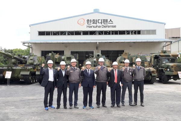 허성무 창원시장, 글로벌 방산기업&lsquo;한화디펜스&rsquo;방문 허성무 창원시장, 글로벌 방산기업‘한화디펜스’방문 (전략산업과) (5).jpg