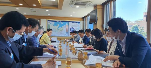 창원시, 지역경제 활성화 위한 신속집행&lsquo;박차&rsquo; 창원시, 지역경제 활성화 위한 신속집행‘박차’ (예산법무담당관).jpg