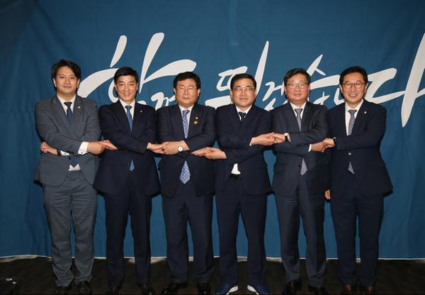 창원시, 지역 연고 국회의원과「대한민국‧창원시 상생발전 간담회」가져 창원시, 지역 연고 국회의원과「대한민국‧창원시 상생발전 간담회」가져 (기획관) (3).jpeg