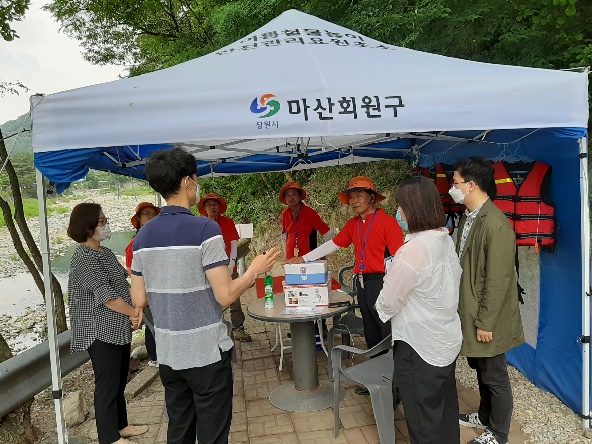 창원시, 여름철 물놀이지역 안전점검 실시 창원시, 여름철 물놀이지역 안전점검 실시 (시민안전과).jpg