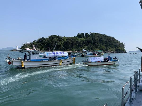 창원시, 수산자원 증가&middot;어업인 소득증대 위해 볼락 치어 19만마리 방류 창원시, 수산자원 증가·어업인 소득증대 위해 볼락 치어 19만마리 방류 (수산과) (1).jpeg