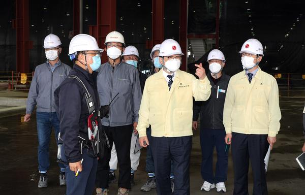 허성무 창원시장, LG전자 제1공장 선진화사업 공사현장 방문 허성무 창원시장, LG전자 제1공장 선진화사업 공사현장 방문 (건축경관과) (1).jpg
