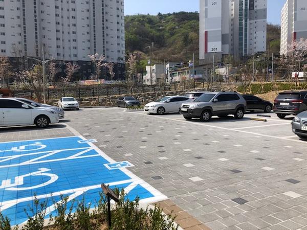 창원시, 주차난 해법 &lsquo;공유주차장&rsquo; 사업 확대 (창북중학교).창원시, 주차난 해법 ‘공유주차장’ 사업 확대 (창북중학교).jpg