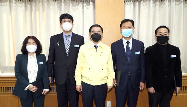 창원시, 적극행정 우수사례 경진대회 인사혁신처장 기관표창 수상 창원시, 적극행정 우수사례 경진대회 인사혁신처장 기관표창 수상 (1).jpg