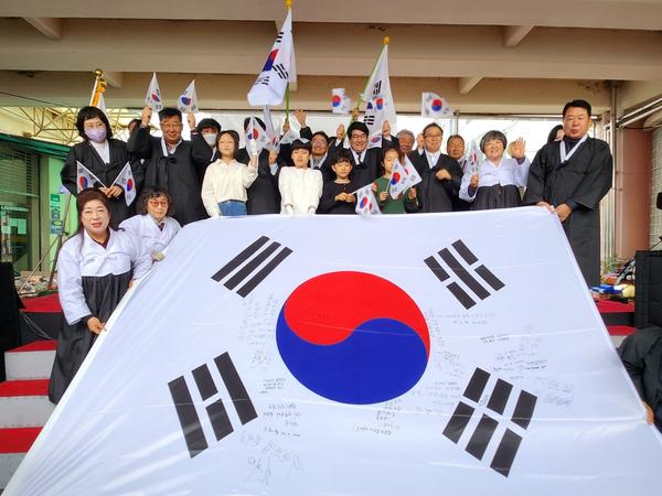 104년 전 창원읍 장터에서 울려퍼진‘독립만세’함성 창원특례시, 3·23창원읍민독립만세운동 재현행사 개최 (사회복지과) (1).jpg