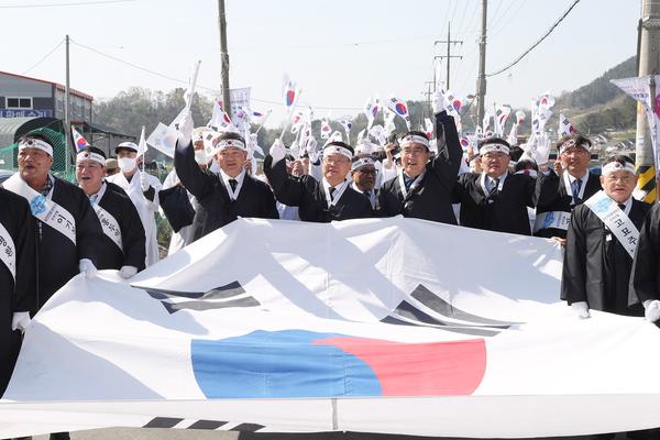 창원특례시, 4·3삼진의거‘그날의 함성’재현행사 개최창원특례시, 4·3삼진의거‘그날의 함성’재현행사 개최 (사회복지과) (2).jpg