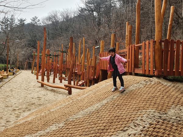 창원시, 봉암유원지 체험형 어린이 놀이터 개장 창원시, 봉암유원지 체험형 어린이 놀이터 개장 (1).jpg