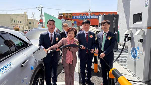 수소도시 창원, 이제 마산회원구에서도 수소차 충전 OK!수소도시 창원, 이제 마산회원구에서도 수소차 충전 OK! (전략산업과) (1).jpg