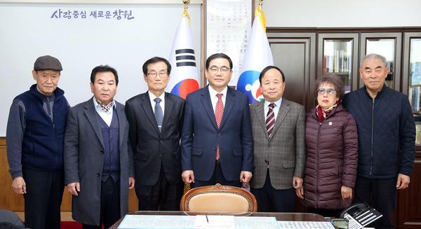 허성무 시장 &ldquo;마산보도연맹 희생자 추모사업 지원 아끼지 않겠다&rdquo;허성무 시장 “마산보도연맹 희생자 추모사업 지원 아끼지 않겠다” (자치행정과) (1).jpg