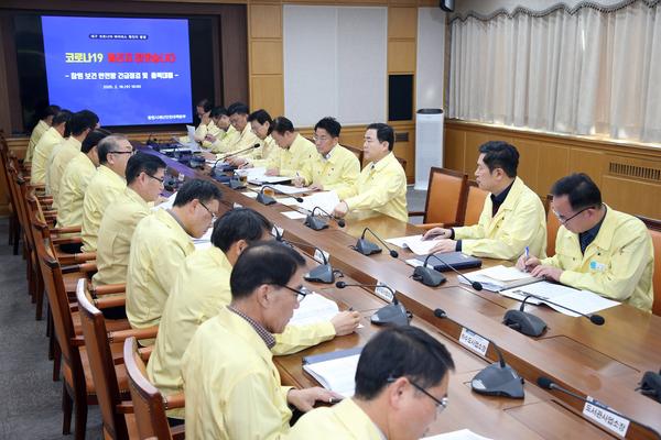 창원시 &ldquo;코로나19 뚫리면 절대 안돼&rdquo; 총력 대응 창원시 “코로나19 뚫리면 절대 안돼” 총력 대응 (기획관).jpg