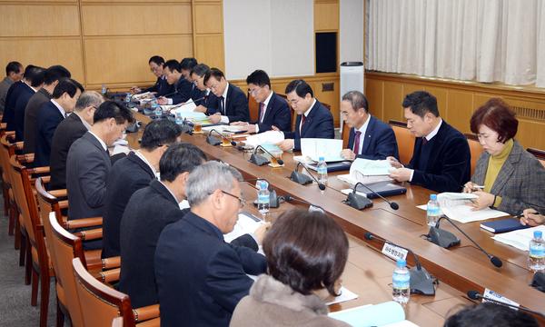 창원시, &lsquo;시민과의 대화&rsquo; 건의사항 추진현황 보고회 개최 (자치행정과).창원시, ‘시민과의 대화’ 건의사항 추진현황 보고회 개최 (자치행정과).jpg