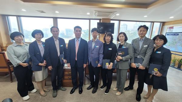창원특례시, 2022년 하반기 지방재정 적극집행 우수부서 시상창원특례시, 2022년 하반기 지방재정 적극집행 우수부서 시상 (1).jpg
