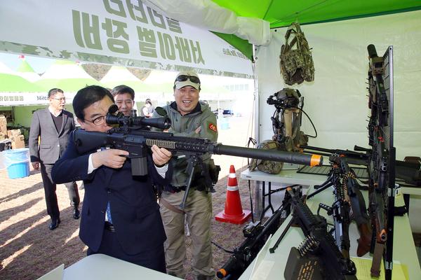 창원밀리터리 게임페스타 성황리 개최(문화예술과)창원밀리터리 게임페스타 성황리 개최(문화예술과) (1).jpg