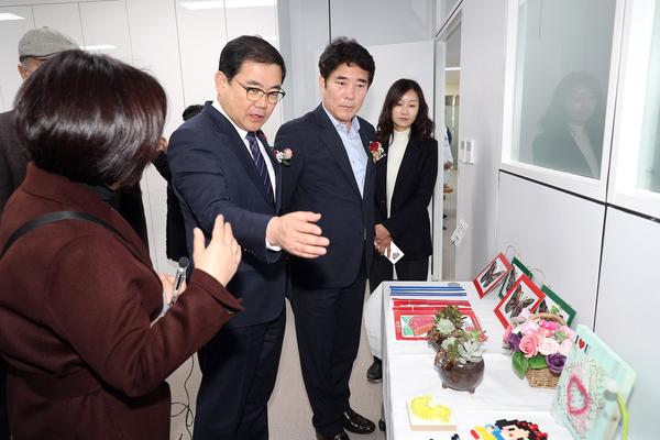 창원시,&ldquo;창원치매안심센터&rdquo; 개소식 개최창원시,“창원치매안심센터” 개소식 개최(건강관리과) (4).jpg
