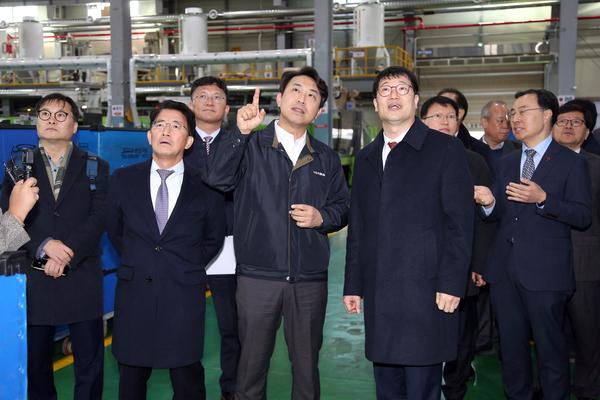 황덕순 청와대 일자리 수석, 창원시 스마트공장 현장 방문 (산업혁신과황덕순 청와대 일자리 수석, 창원시 스마트공장 현장 방문 (산업혁신과) (3).jpg