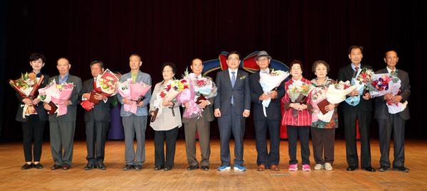 창원시, 제23회 노인의 날 기념행사 성황리 개최 창원시, 제23회 노인의 날 기념행사 성황리 개최 (노인장애인과) (2).jpg
