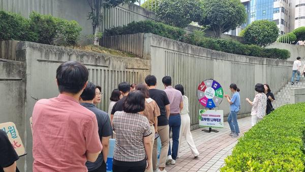 창원특례시, ‘지금은 기후비상사태! 공무원 나부터!’창원특례시, ‘지금은 기후비상사태! 공무원 나부터!’ (기후대기과) (1).jpg