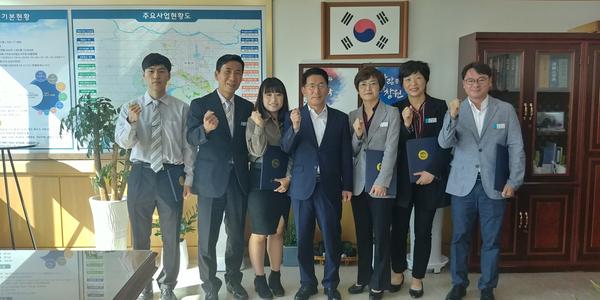 창원시, 2019년 우수시책 공모전 등 우수작 시상식 개최 창원시, 2019년 우수시책 공모전 등 우수작 시상식 개최 (1).jpg