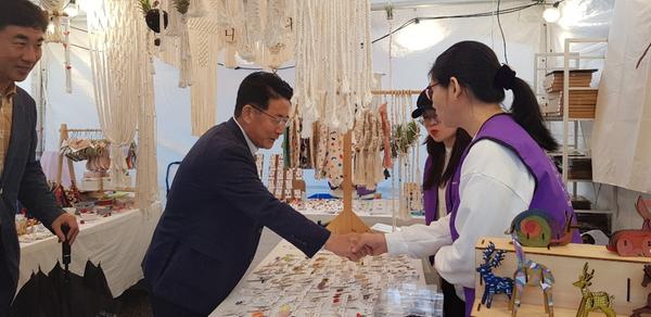 창원시&lsquo;전국우수시장박람회&rsquo;중기부 장관상 수상 창원시‘전국우수시장박람회’중기부 장관상 수상 (3).jpg