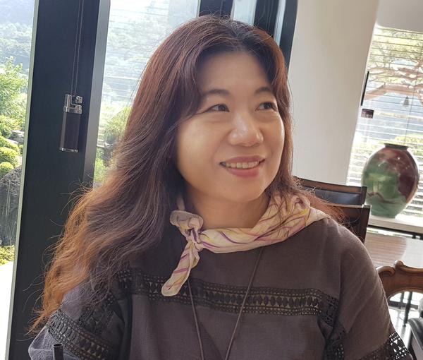 마산문학관 수강생에서 &lsquo;수필가의 꿈&rsquo; 이루다 (김순득수필가).마산문학관 수강생에서 ‘수필가의 꿈’ 이루다 (김순득수필가).jpg