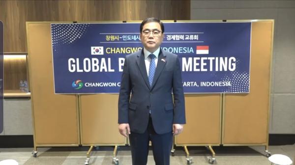 허성무 시장, 자카르타서 태풍&lsquo;타파&rsquo;대비 총력대응 지시허성무 시장, 자카르타서 태풍‘타파’대비 총력대응 지시.jpg