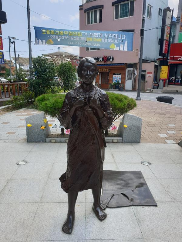 창원시, 13일 &lsquo;제2회 기림의 날&rsquo; 추모행사 가진다 (소녀상).창원시, 13일 ‘제2회 기림의 날’ 추모행사 가진다 (소녀상).jpg