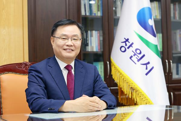 홍남표 창원특례시장,“시민 협조 덕분에 태풍 위기 극복”★홍남표 창원특례시장,“시민 협조 덕분에 태풍 위기 극복”(공보관) (2).jpg