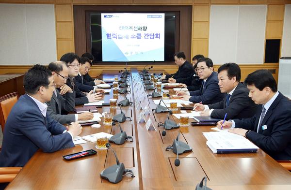 허성무 시장 &ldquo;대우조선해양 사태, 지자체 공동 대응 필요&rdquo;허성무 시장 “대우조선해양 사태, 지자체 공동 대응 필요”.jpg