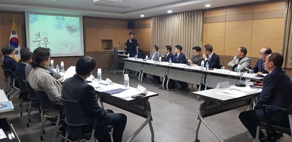 창원시 뉴딜사업 탄력 붙는다&hellip;도시재생위원회의 열려창원시 뉴딜사업 탄력 붙는다…도시재생위원회의 열려.jpg