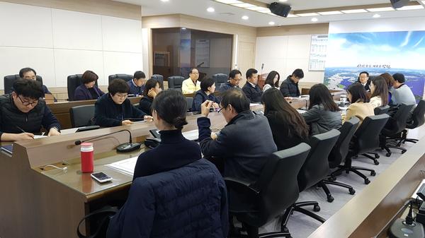 창원시, 행동매뉴얼 개선을 위한 유관기관 담당자 회의 개최 창원시, 행동매뉴얼 개선을 위한 유관기관 담당자 회의 개최 (2).jpg