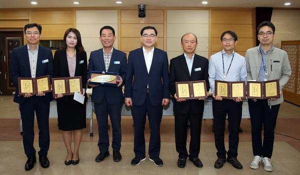창원시 &lsquo;3분기 베스트드림팀&rsquo;에 세계사격대회준비단, 베스트공무원 선정창원시 ‘3분기 베스트드림팀’에 세계사격대회준비단, 베스트공무원 선정.jpg